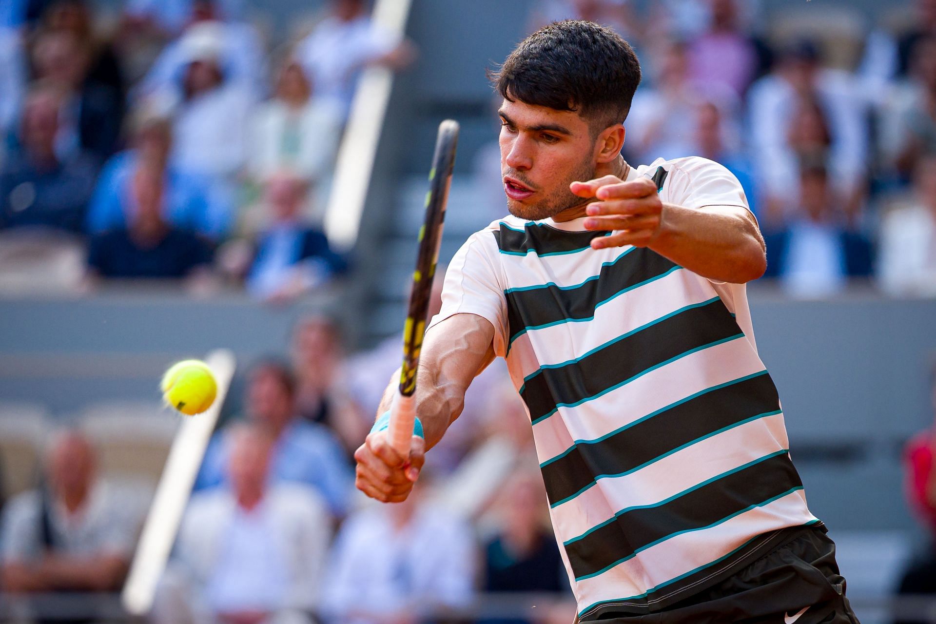 Carlos Alcaraz in action at the 2025 French Open - Day Eight - Source: Getty